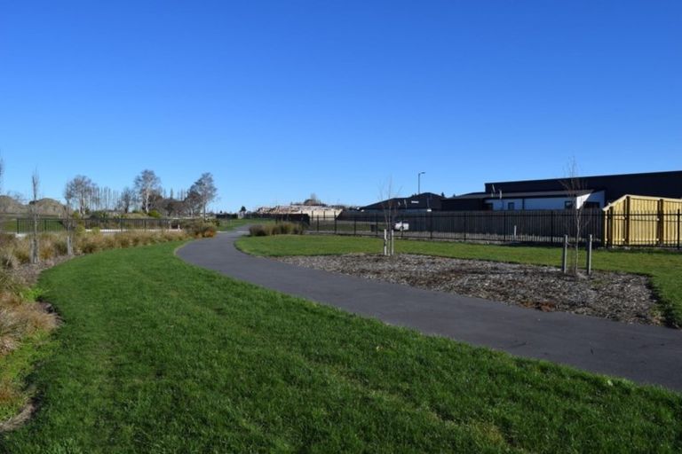 Photo of property in 84 Glenturret Drive, Casebrook, Christchurch, 8051