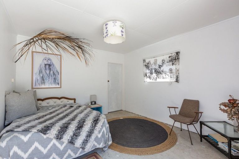 Photo of property in 18 Chaucer Road, Hospital Hill, Napier, 4110