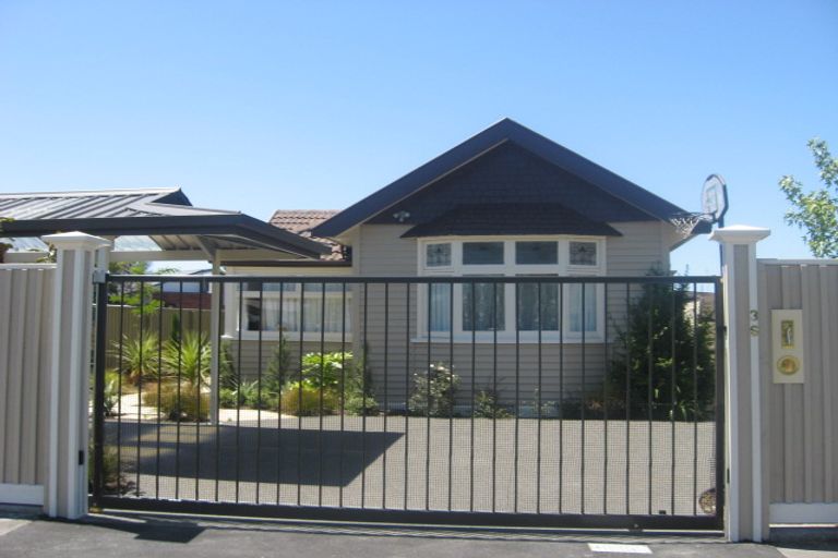 Photo of property in 2/34a Strickland Street, Sydenham, Christchurch, 8023