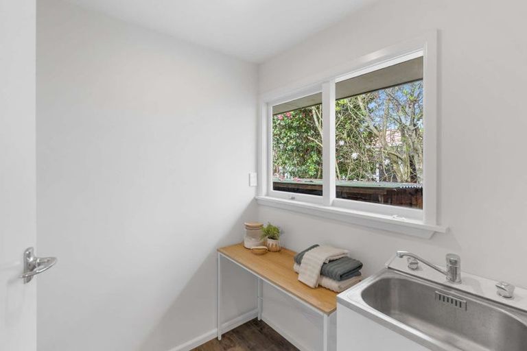 Photo of property in 126 Warren Crescent, Hillmorton, Christchurch, 8025