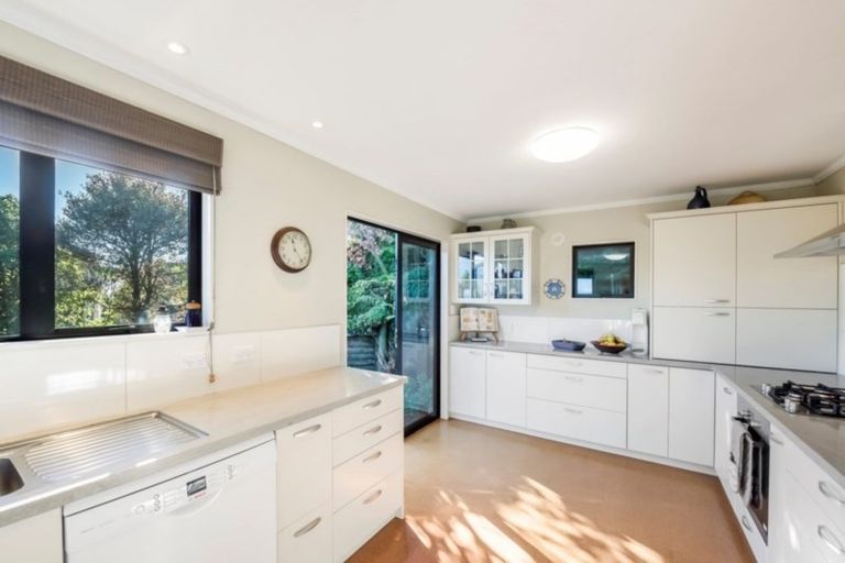 Photo of property in 46 Coster Street, Enner Glynn, Nelson, 7011