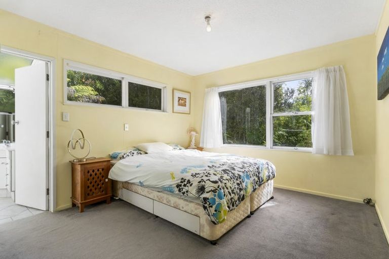 Photo of property in 125 Braemar Road, Castor Bay, Auckland, 0620
