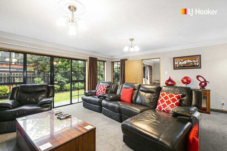 Photo of property in 75 Bush Road, Mosgiel, 9024