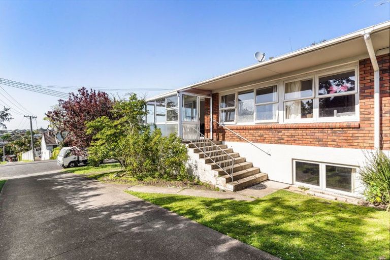 Photo of property in 1/11 Onepoto Road, Hauraki, Auckland, 0622