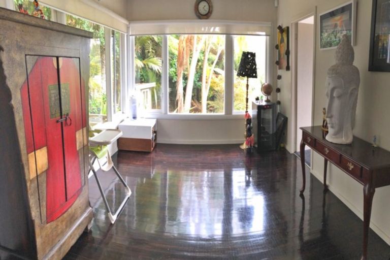 Photo of property in 1 Huia Road, Titirangi, Auckland, 0604