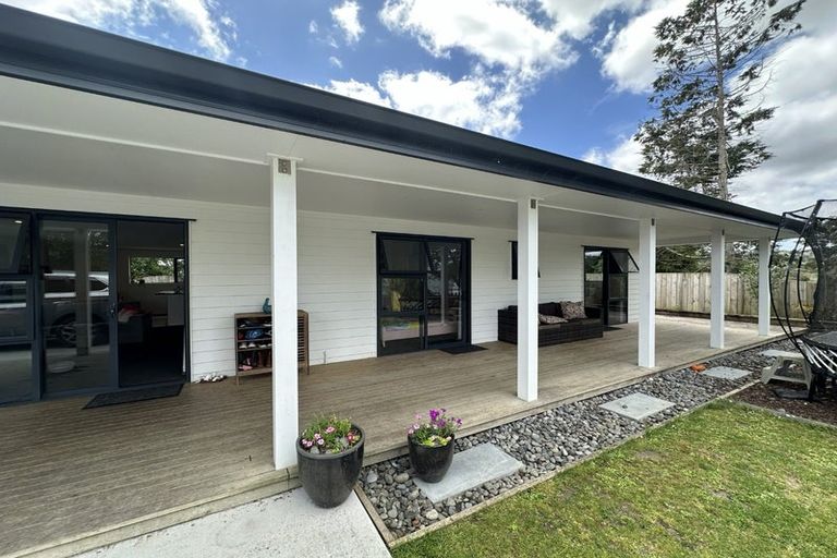 Photo of property in 4a View Road, Hikurangi, 0114