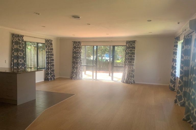 Photo of property in 114a Alfriston Road, Manurewa, Auckland, 2105