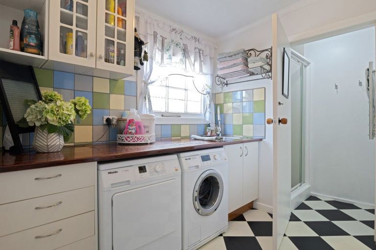 Photo of property in 30 Main Road, Havelock, 7100