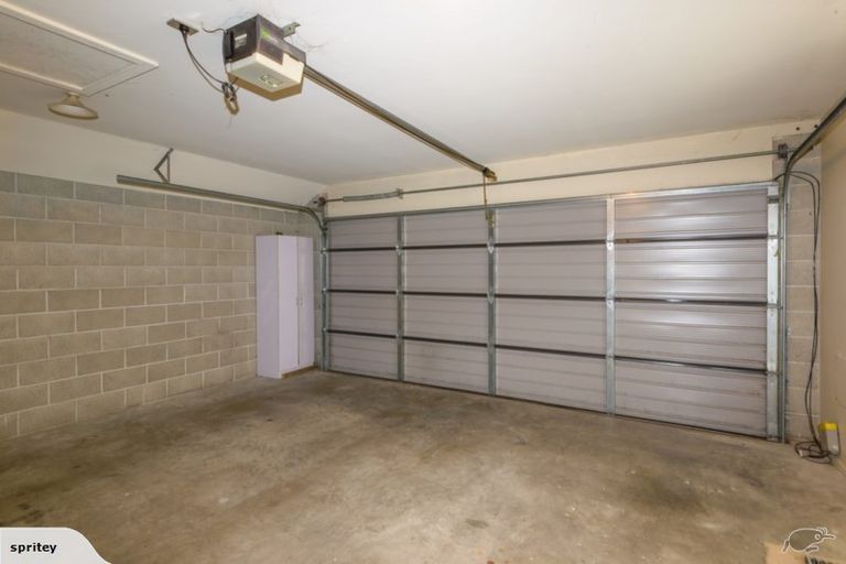 Photo of property in 94 Packe Street, Edgeware, Christchurch, 8013