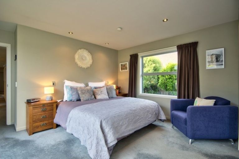 Photo of property in 1 Orbell Drive, Lake Hayes, Queenstown, 9304