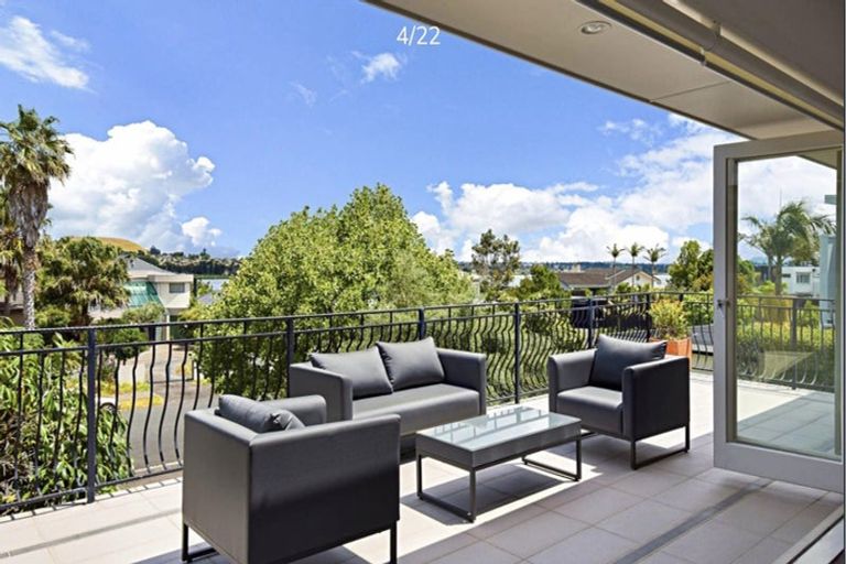 Photo of property in 70 Fisher Parade, Sunnyhills, Auckland, 2010