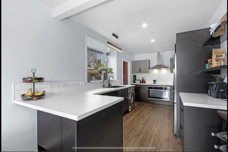 Photo of property in 7 Gregan Crescent, Burnside, Christchurch, 8053