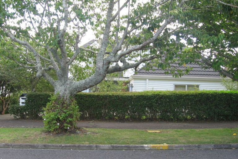 Photo of property in 14 Colchester Avenue, Glendowie, Auckland, 1071