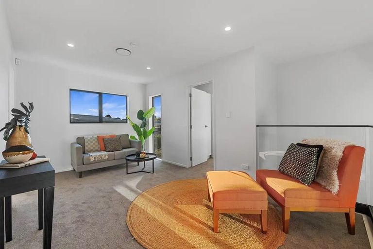 Photo of property in 10b Colum Place, Bucklands Beach, Auckland, 2014