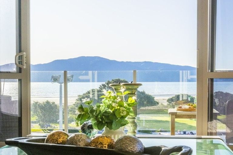 Photo of property in 31/4u Seaview Road, Paraparaumu Beach, Paraparaumu, 5032