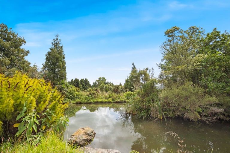 Photo of property in 55 Waitaheke Road, Ohaeawai, Kaikohe, 0472