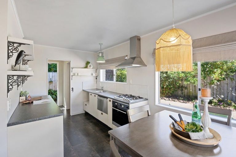 Photo of property in 151b Tasman Road, Otaki, 5512