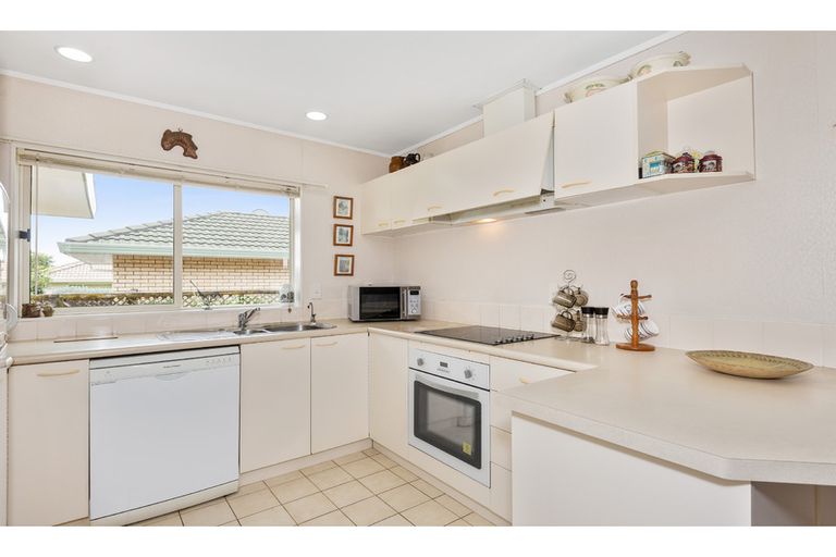 Photo of property in 3/21 Mission View Drive, Northpark, Auckland, 2013