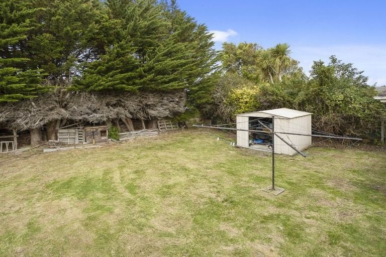 Photo of property in 37 Harvey Street, Grasmere, Invercargill, 9810