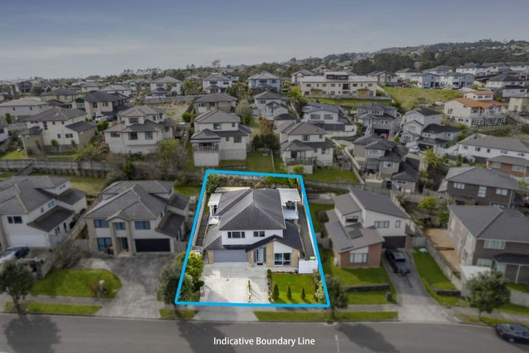 Photo of property in 134 Keri Vista Rise, Papakura, 2110