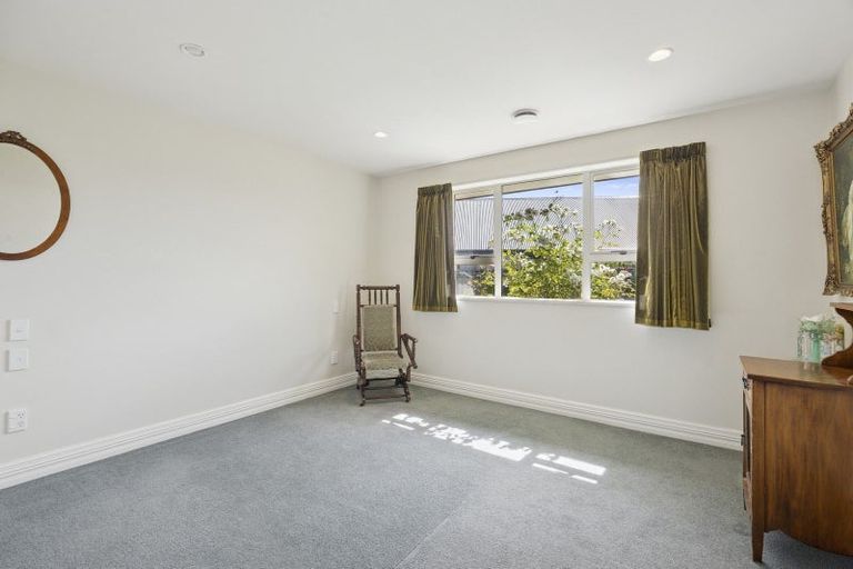 Photo of property in 5 Mallard Place, Mosgiel, 9024