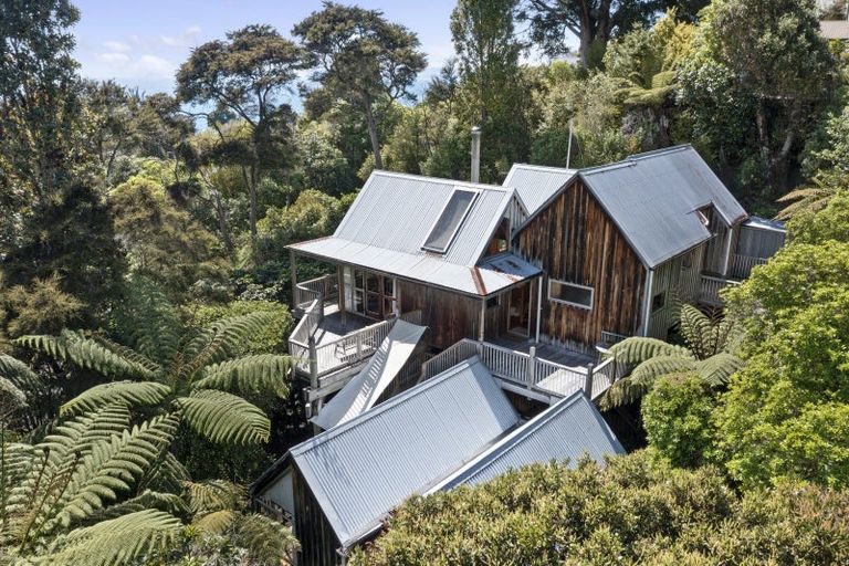 Photo of property in 41 Kaiuru Avenue, Pukawa Bay, Turangi, 3381