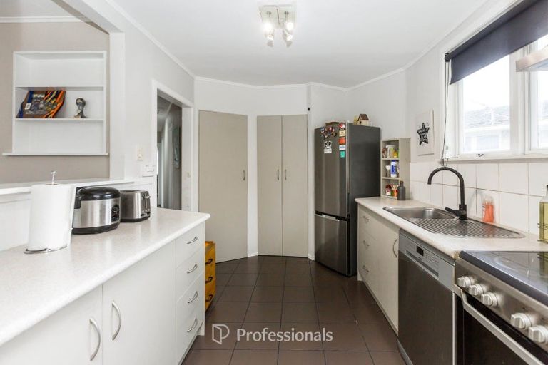 Photo of property in 26 Oregon Drive, Maoribank, Upper Hutt, 5018