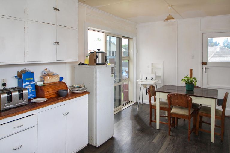 Photo of property in 15 Blyth Street, Holmes Hill, Oamaru, 9401