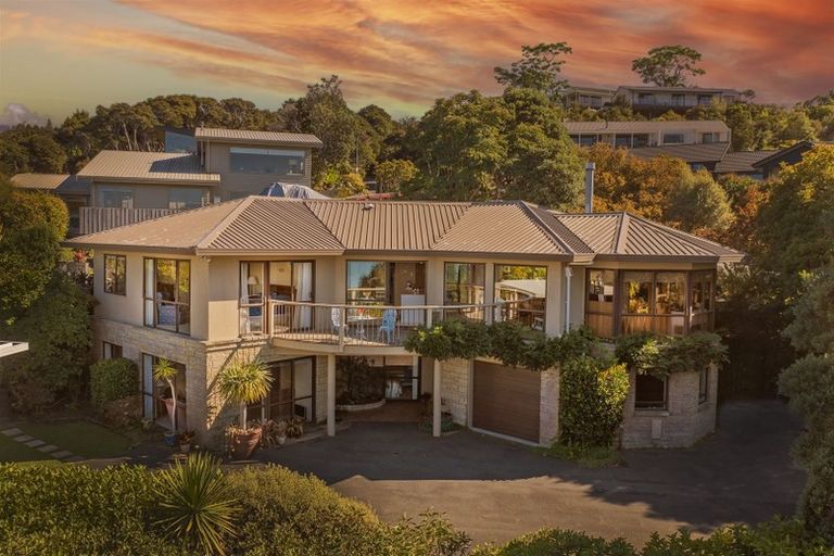 Photo of property in 62 Centennial Drive, Whitianga, 3510