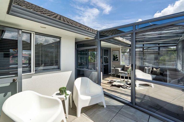 Photo of property in 1/1 Harley Road, Takapuna, Auckland, 0622