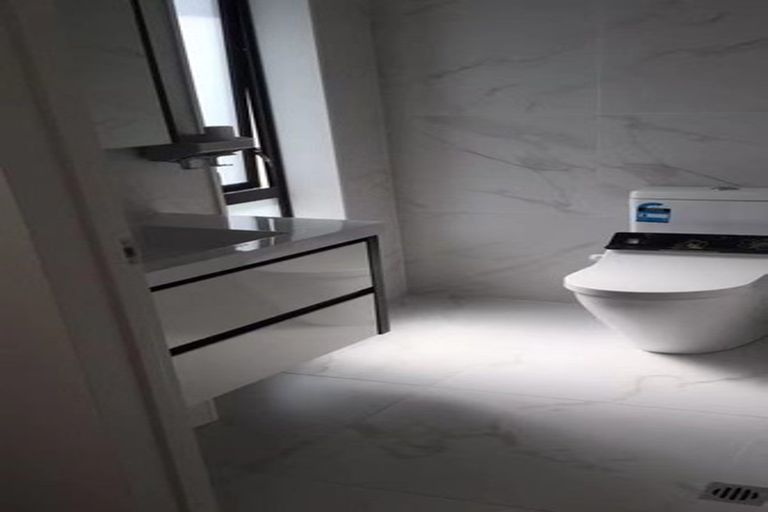 Photo of property in 10 Lilac Lane, Oteha, Auckland, 0632