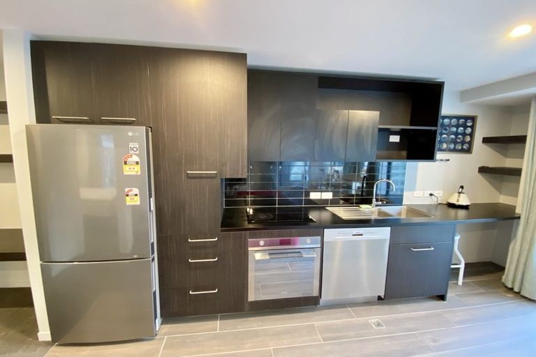 Photo of property in Vsp South, 906/166 Victoria Street, Te Aro, Wellington, 6011