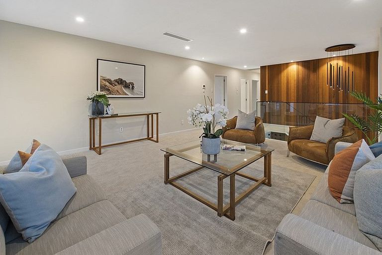 Photo of property in 83 Riverhead Point Drive, Riverhead, 0820