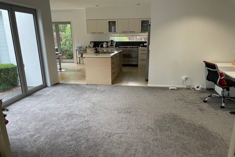 Photo of property in 18 Bryndwr Road, Fendalton, Christchurch, 8052