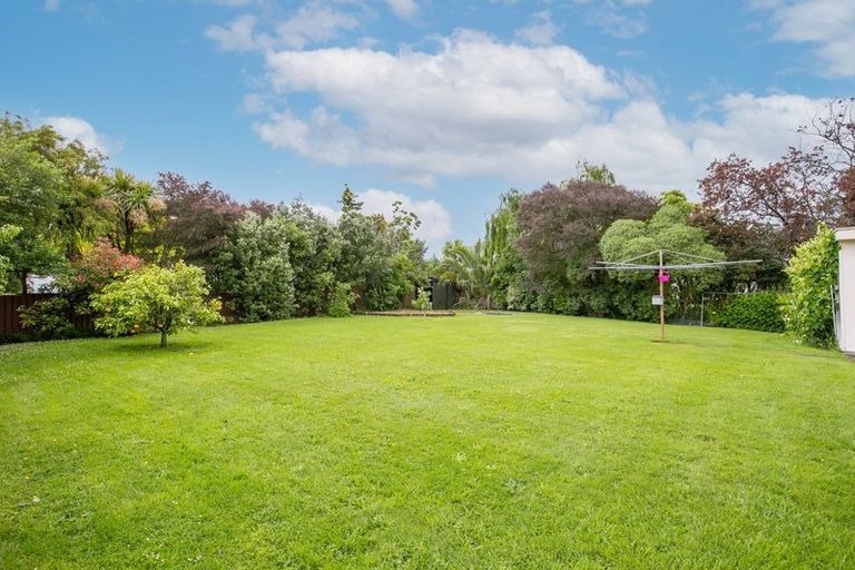 Photo of property in 28 Lansdowne Crescent, Lansdowne, Masterton, 5810