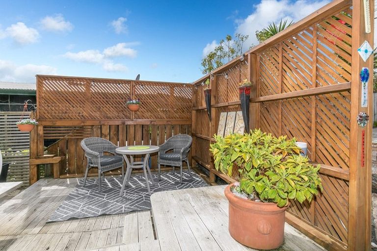 Photo of property in 8 Bay View Road, Raglan, 3225