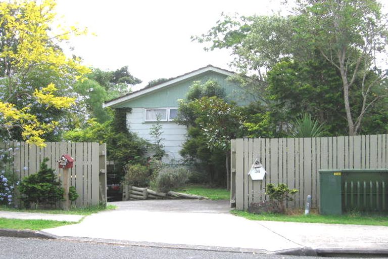 Photo of property in 36 Weatherly Road, Torbay, Auckland, 0630