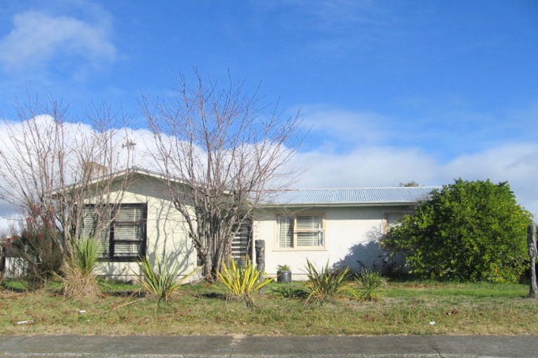 Photo of property in 23 Dover Road, Flaxmere, Hastings, 4120