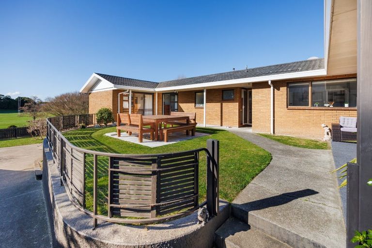 Photo of property in 18 Kentucky Way, Awapuni, Palmerston North, 4412