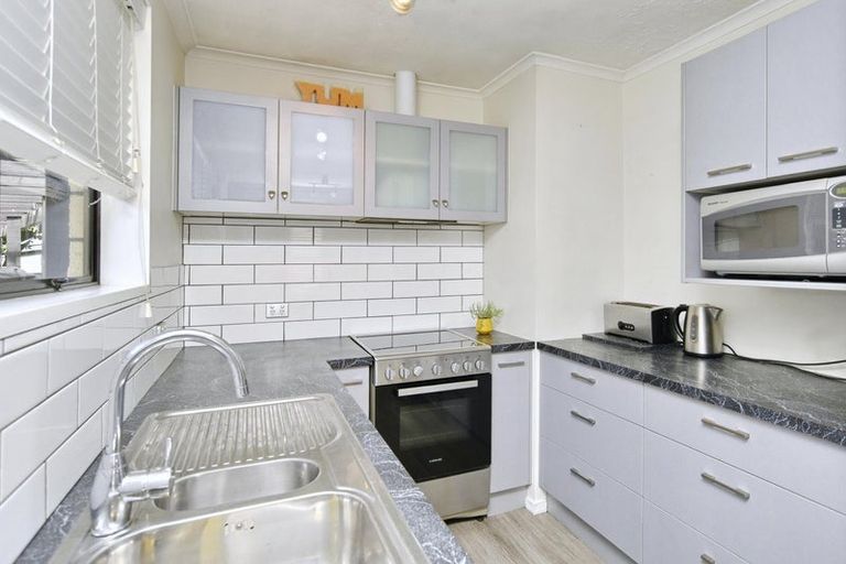 Photo of property in 13 Newnham Street, Rangiora, 7400