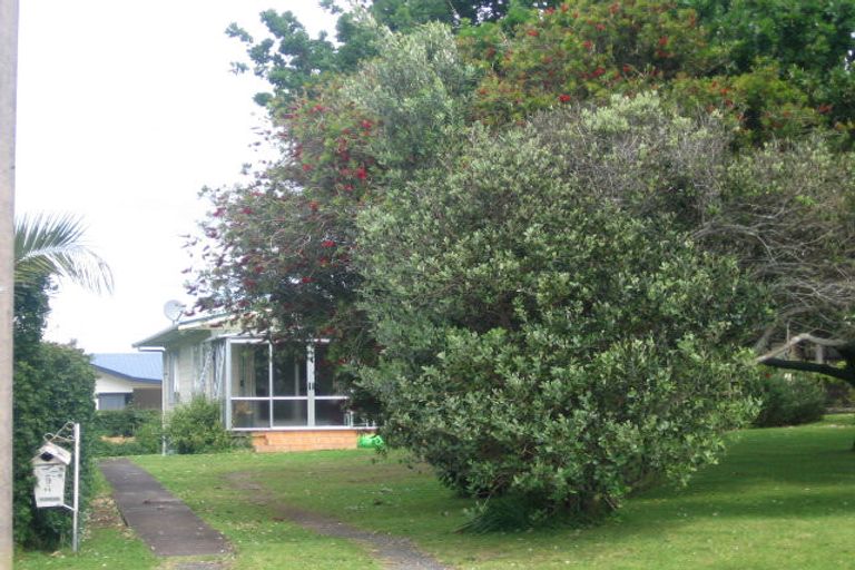 Photo of property in 9 Leo Street, Waihi Beach, 3611