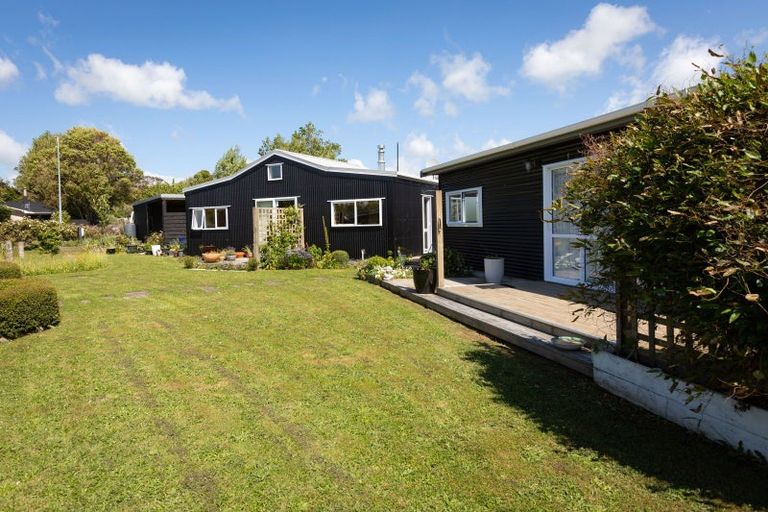 Photo of property in 113 Grey Street, Woodville, 4920