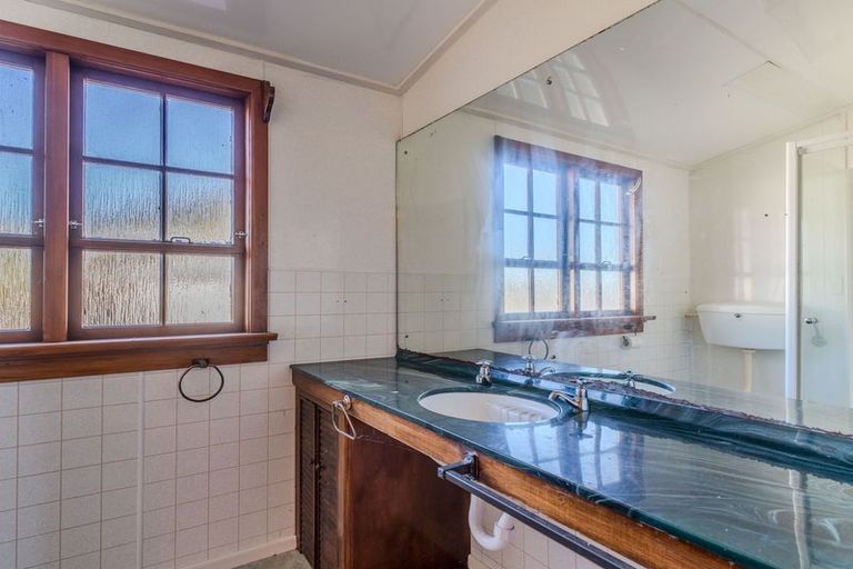 Photo of property in 17a Shandon Street, Roseneath, Port Chalmers, 9023