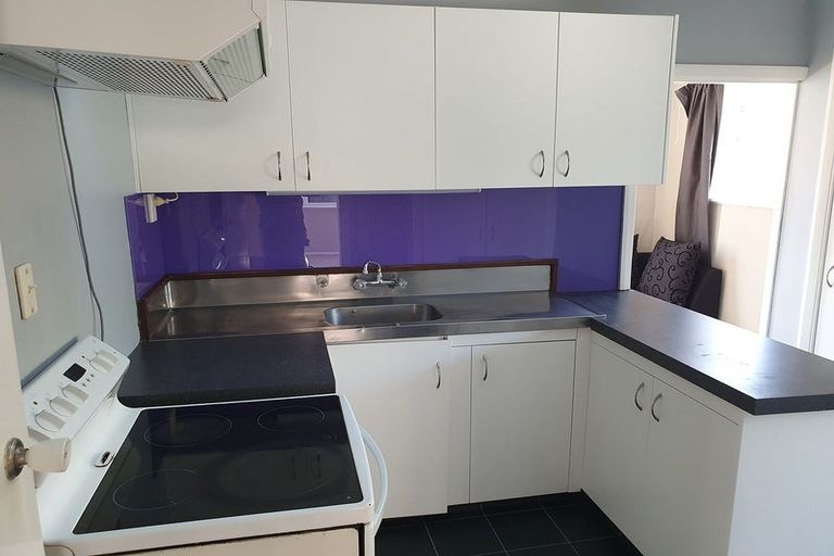 Photo of property in 96 Reynolds Street, Taita, Lower Hutt, 5011