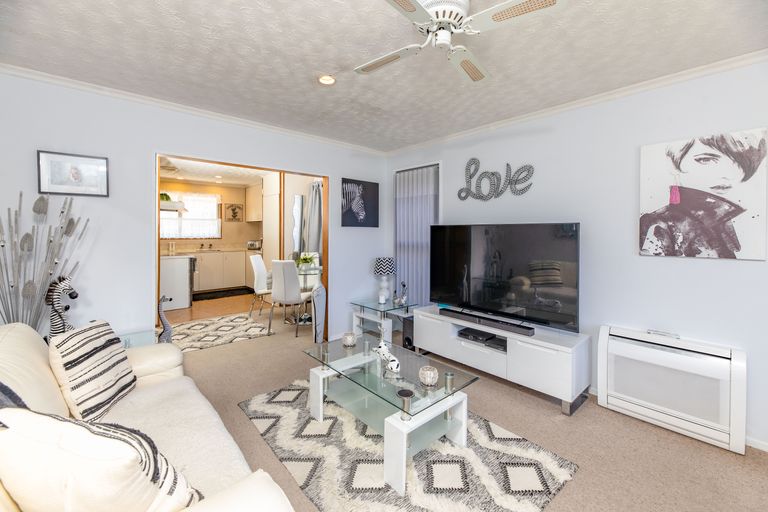 Photo of property in 3/171 Shaw Avenue, New Brighton, Christchurch, 8083