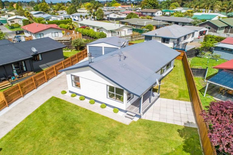 Photo of property in 5 Myrlene Place, Nawton, Hamilton, 3200