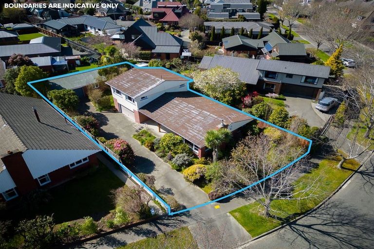 Photo of property in 42 Arlington Street, Burnside, Christchurch, 8053