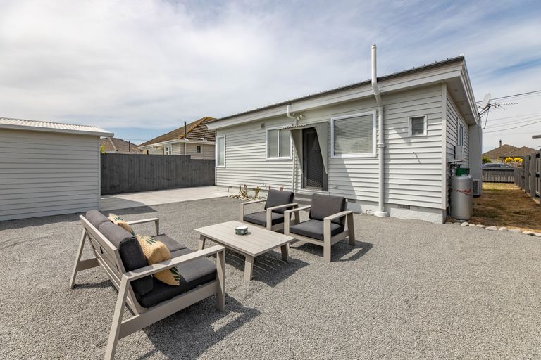 Photo of property in 309 Bower Avenue, North New Brighton, Christchurch, 8083
