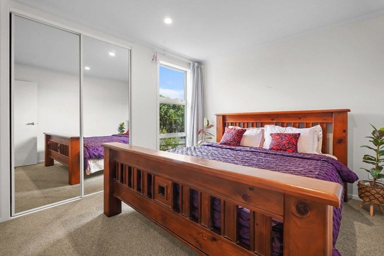 Photo of property in 5 Sauterne Road, Kumeu, 0810