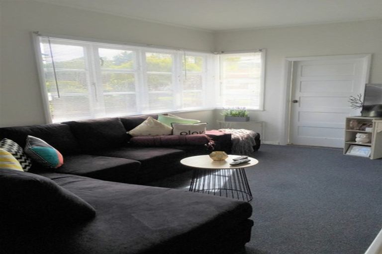Photo of property in 25 Gadsby Street, Avalon, Lower Hutt, 5011